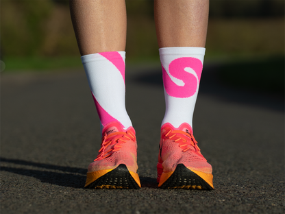 SUSPENSE RUNNING & CYCLING SOCKS: BIG PINK